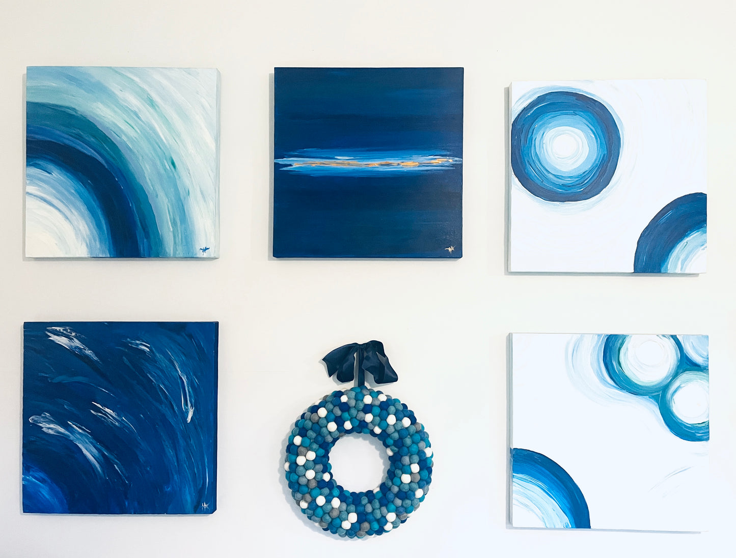 Large felt pom pom wreath - all blues